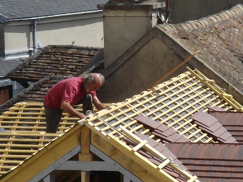 Comment réparer les toits ? Voici quelques conseils